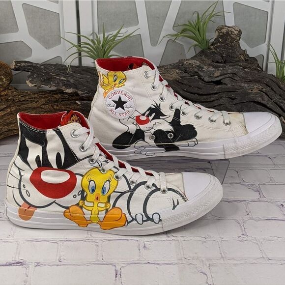 Converse Looney Tunes x Chuck Taylor All Star Hi 'Sylvester & Tweety' Sneakers - Picture 5 of 13
